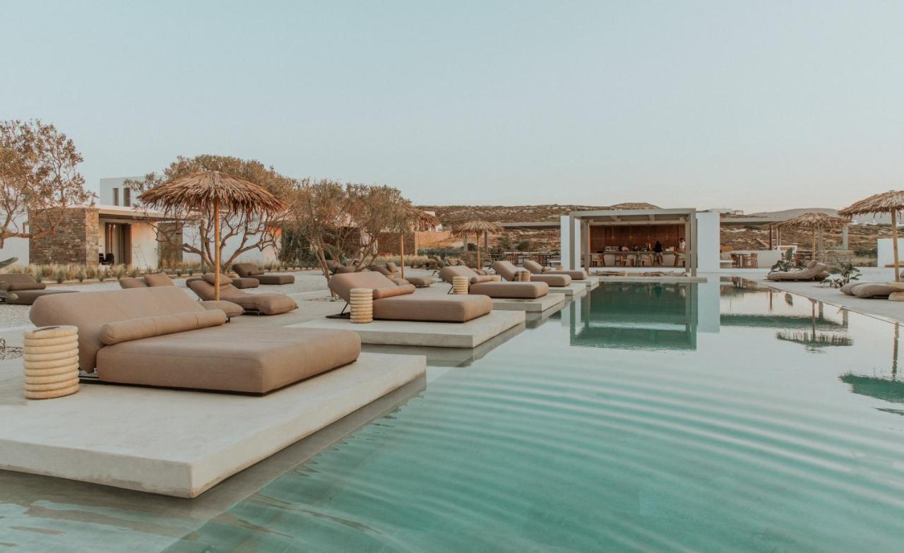 Cove Paros Hotel Náousa Exterior foto