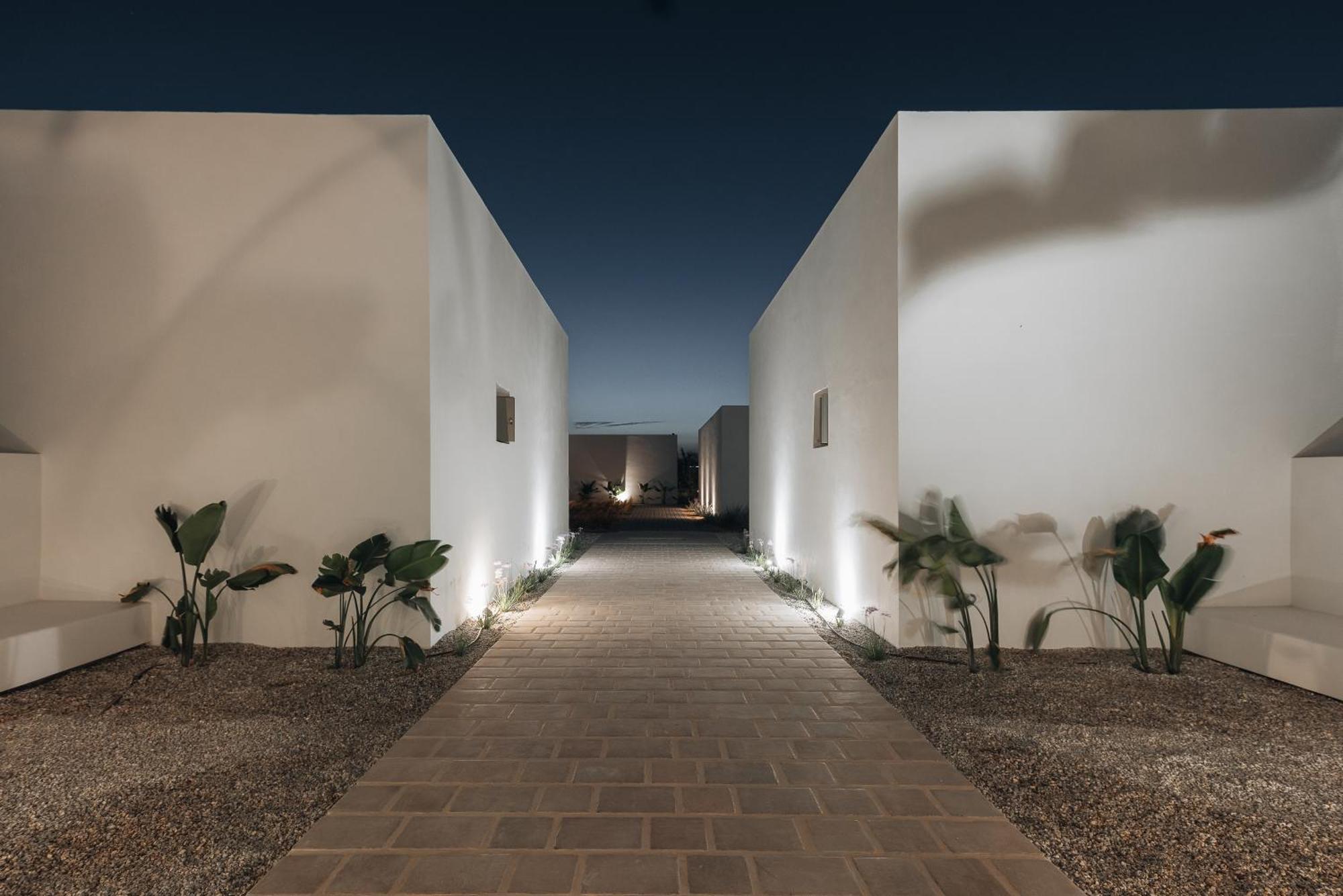 Cove Paros Hotel Náousa Exterior foto